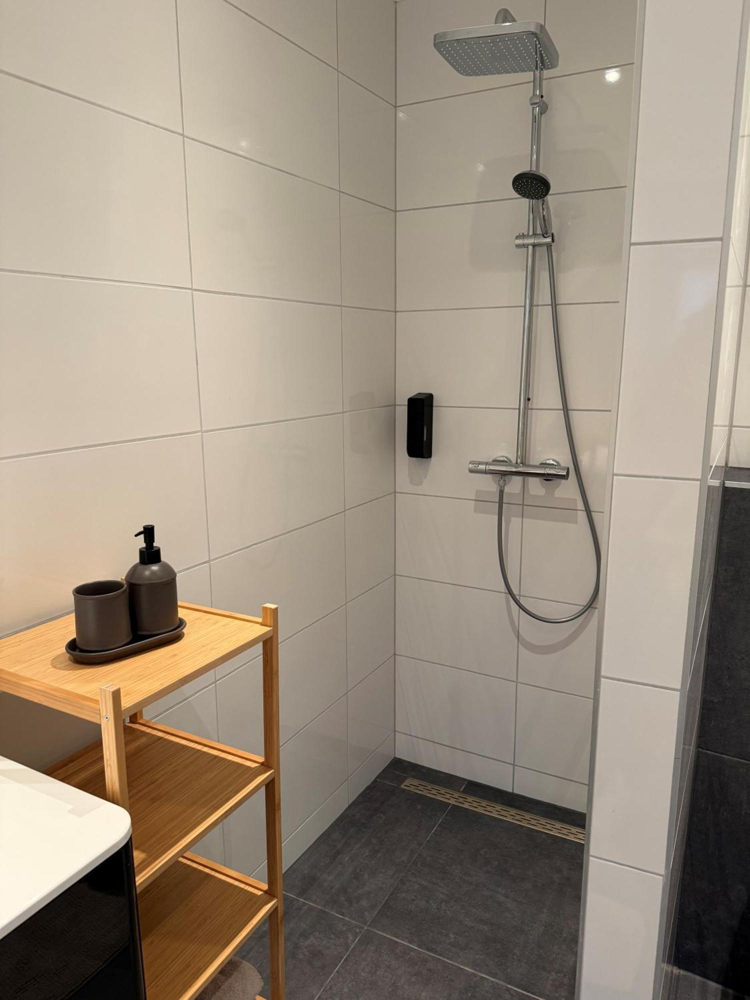 BnB Bruxelles Venlo Eksteriør bilde